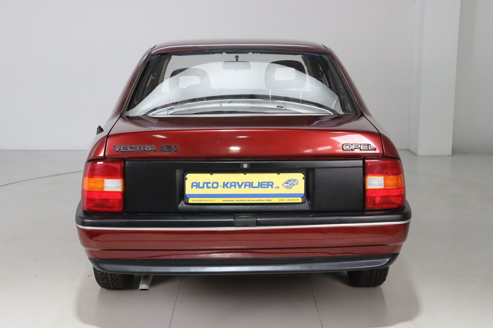 Fahrzeugabbildung Opel Vectra 1.6 * wenig km * Oldtimer * Schiebedach