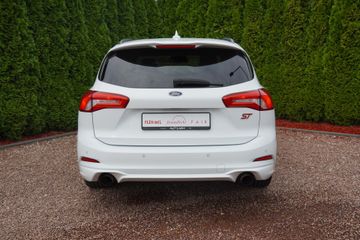 Ford Focus - 5