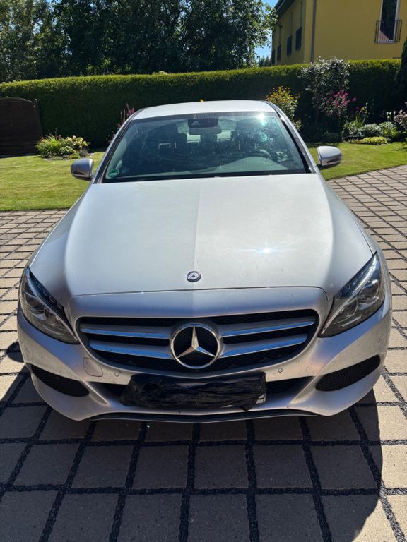 Image of Mercedes-Benz C 200