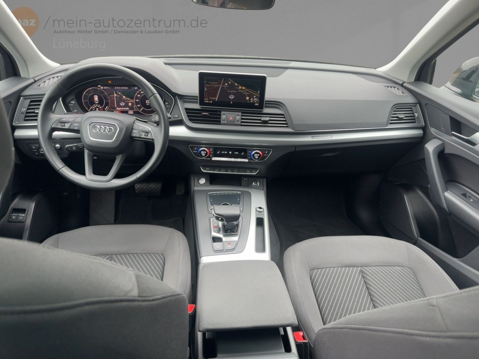 Fahrzeugabbildung Audi Q5 50 2.0 TFSI e quattro Alu Matrix-LED AHK Pano