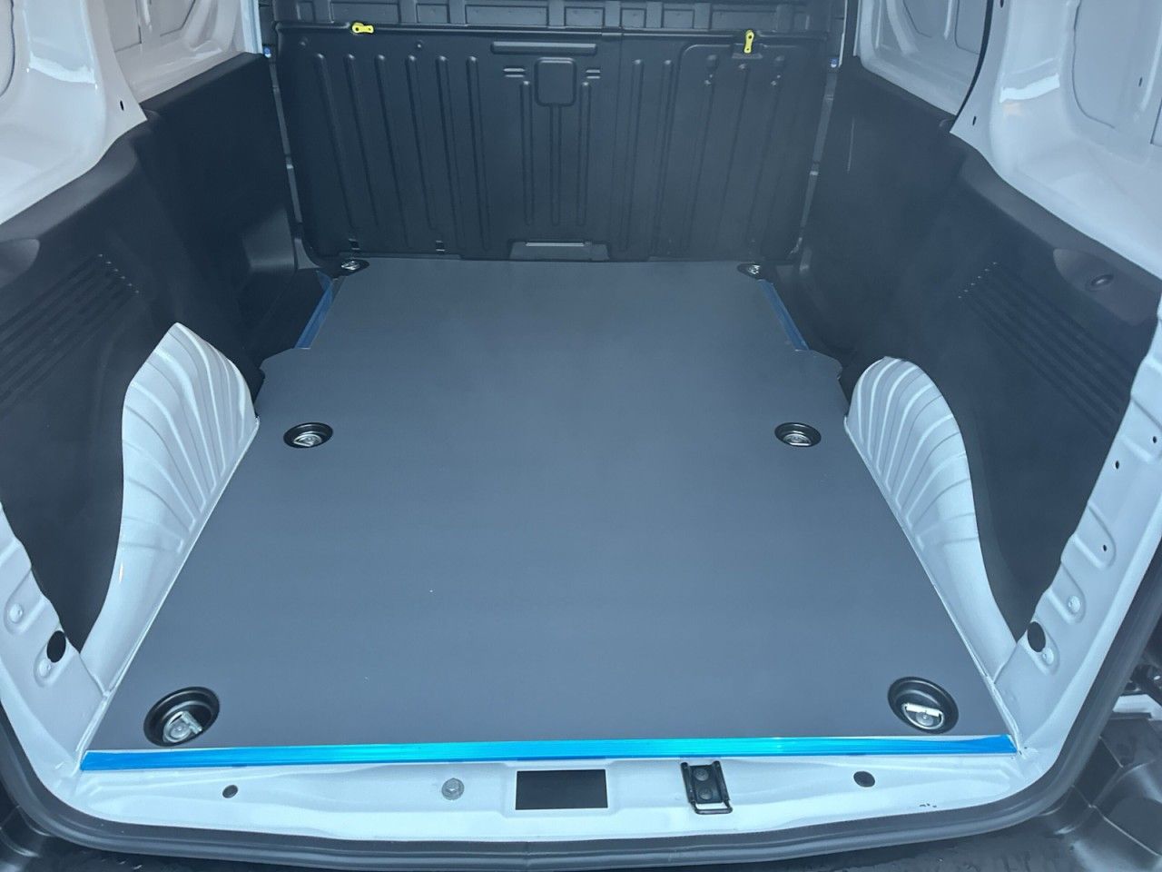 Fahrzeugabbildung Citroën Berlingo Kastenwagen M XTR Diesel 100