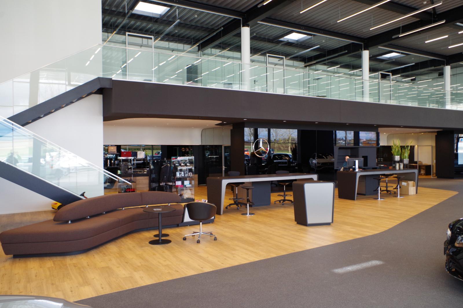 showroom-image-bottom