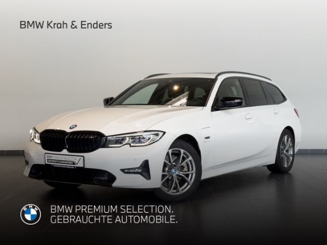 BMW 320 e xDrive Touring Sport Line+Laserlicht+Panor