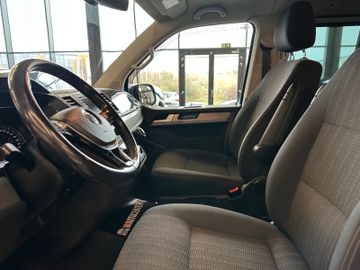 MYAUTOCENTER – Gebraucht- und Jahreswagen mit Werkstattservice in Pfaffenhofen Volkswagen T6 Multivan Comfortline 4Motion *WLAN*Klima*Navi