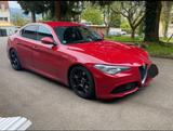 Alfa Romeo Giulia 2.0 Turbo 16V 206kW AT8-Q4 Veloce Veloce - Alfa Romeo aus 2020