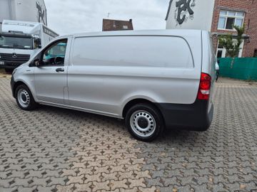 Mercedes eVito - 6