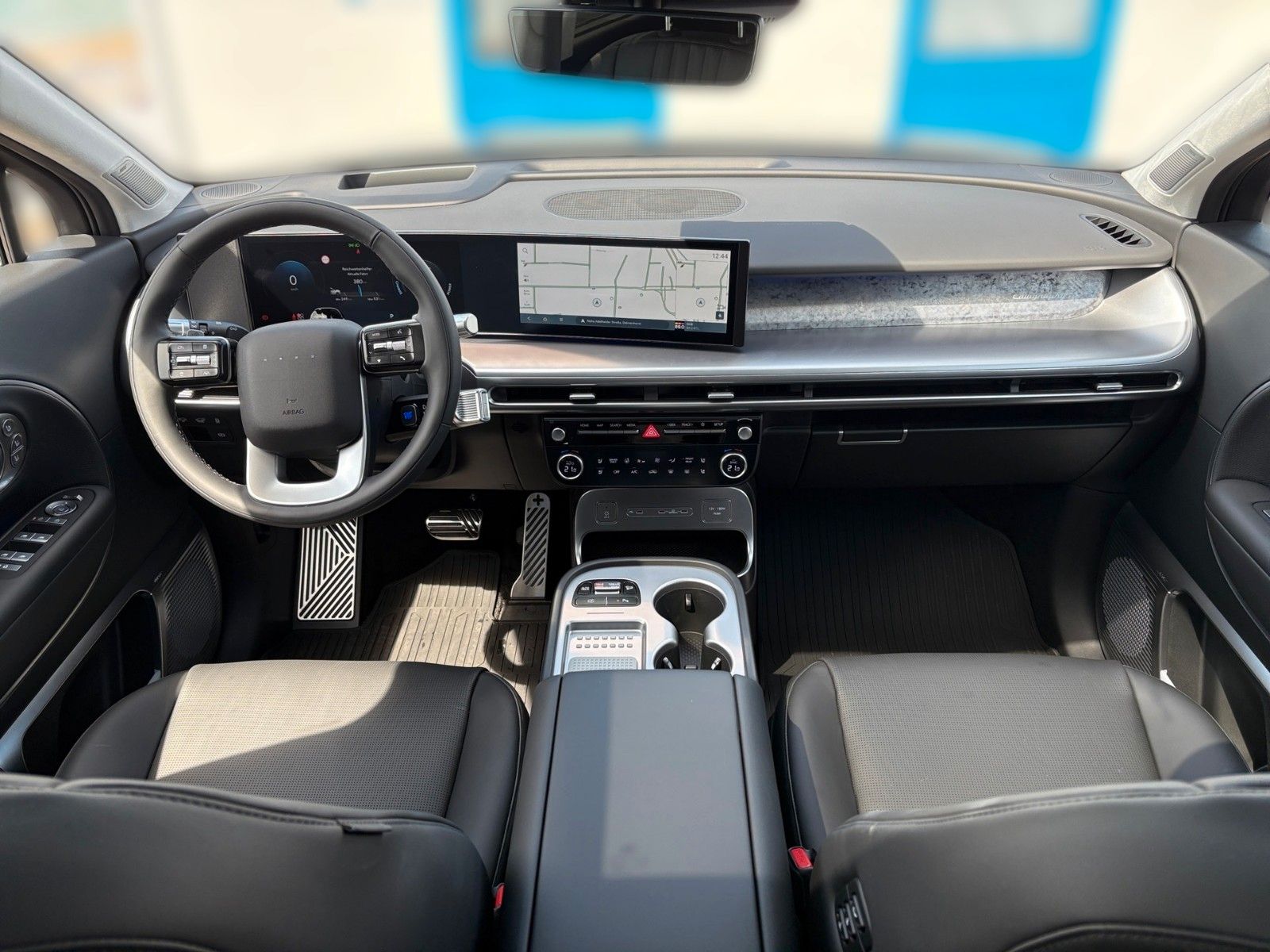 Fahrzeugabbildung Hyundai IONIQ 9 Uniq 110 kWh *ALLRAD*