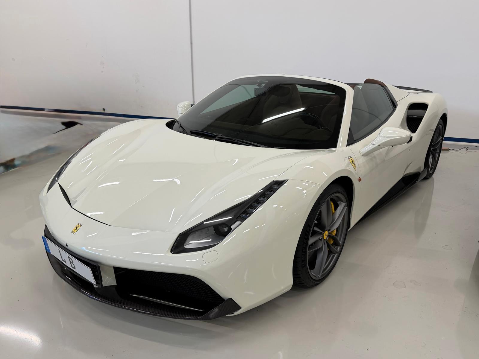Ferrari 488 Spider Spider
