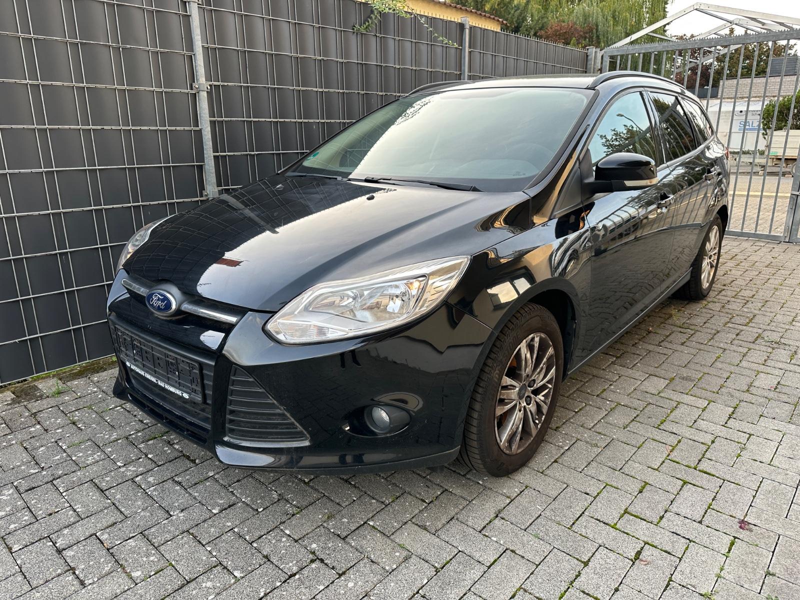 Ford Focus 2013 — двигун 998 cm³, 125 HP (92kW)
