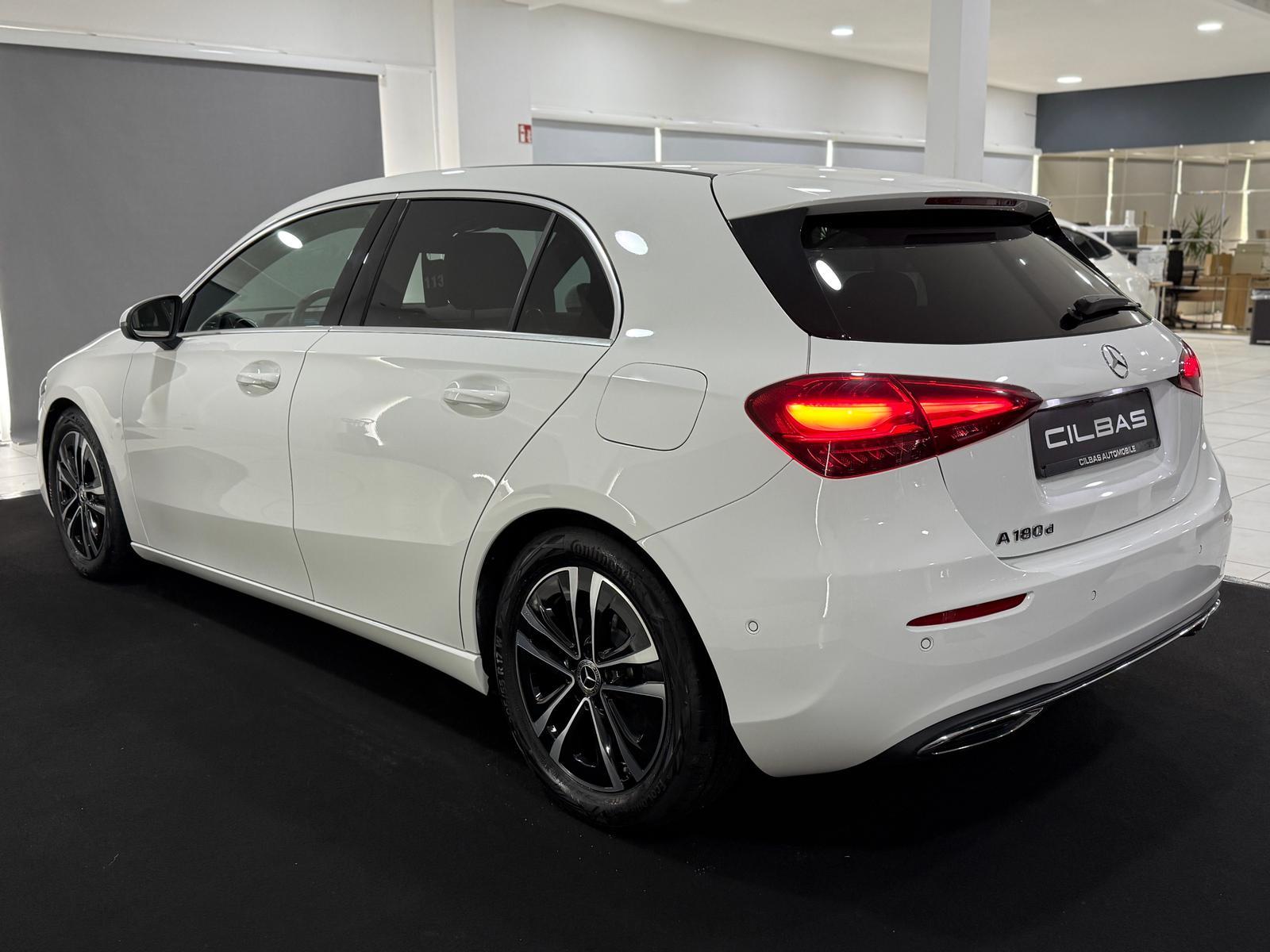 Mercedes-Benz A-Class d 8G PROGRESSIVE*KAM.*WIDE*LED* CARPLAY*, миниатюра 9