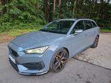 Cupra Leon 2.0 TSI VZ 4Drive DSG Sportstourer 20 - Cupra Leon von privat