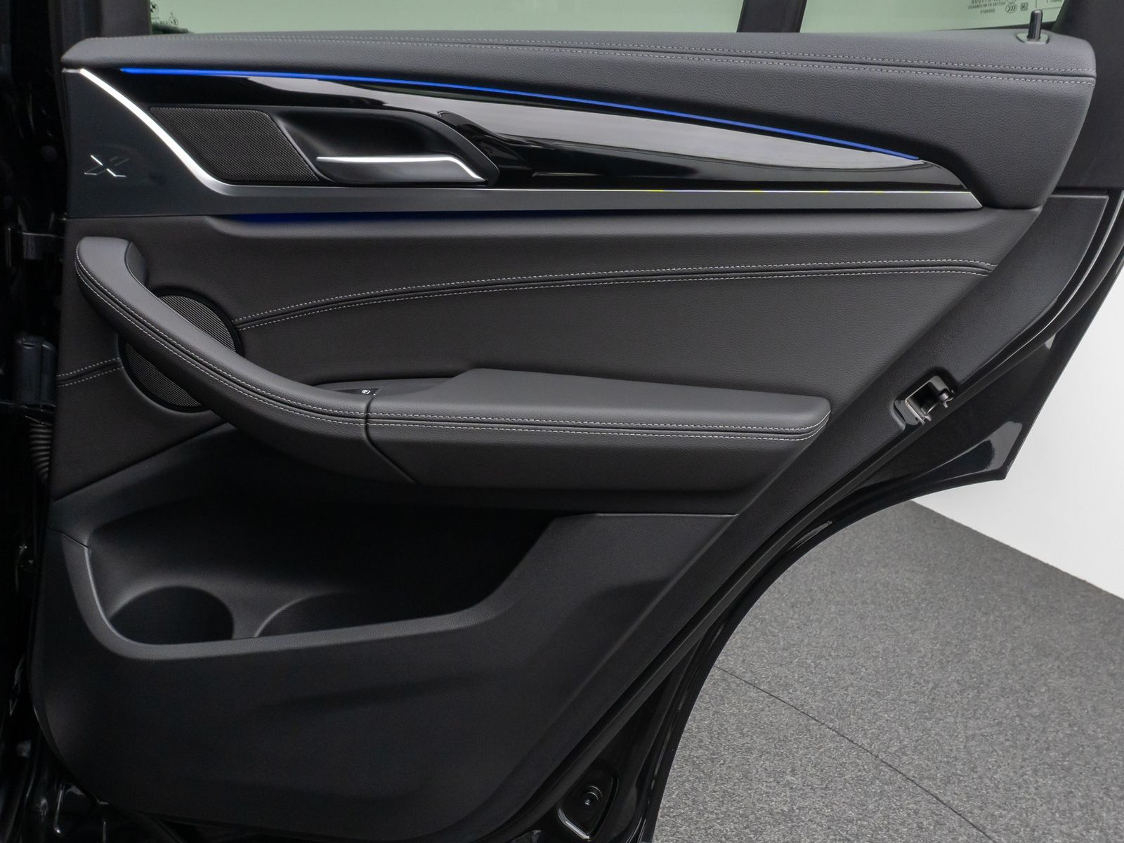 Fahrzeugabbildung BMW X3 xD20i Laser Kamera HiFi Komfort Alarm Sport