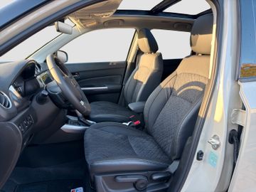 Fotografie 9 des Suzuki Vitara 1.4 Comfort+ AHK Panorama NAVI