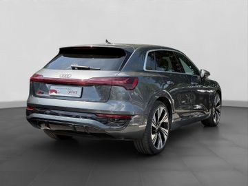 Audi Q8 e-tron - 3