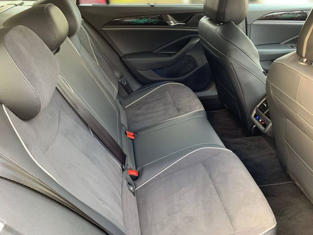 Passat Variant 2.0 TDI DSG ELEGANCE AHK+IQ.LIGHT