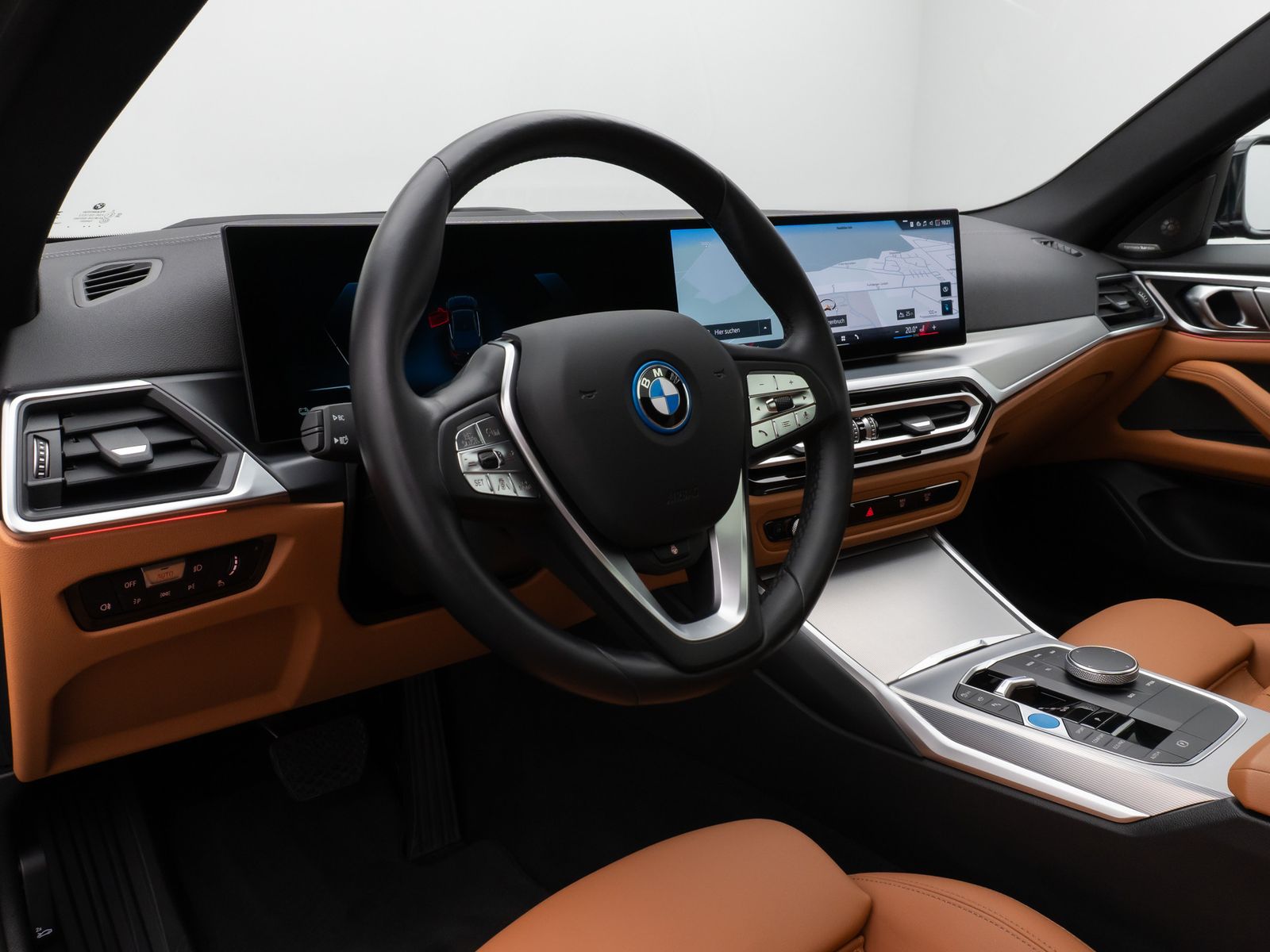 Fahrzeugabbildung BMW i4 eD40 GranCoupé Glasdach Laser 360°AHK Komfort