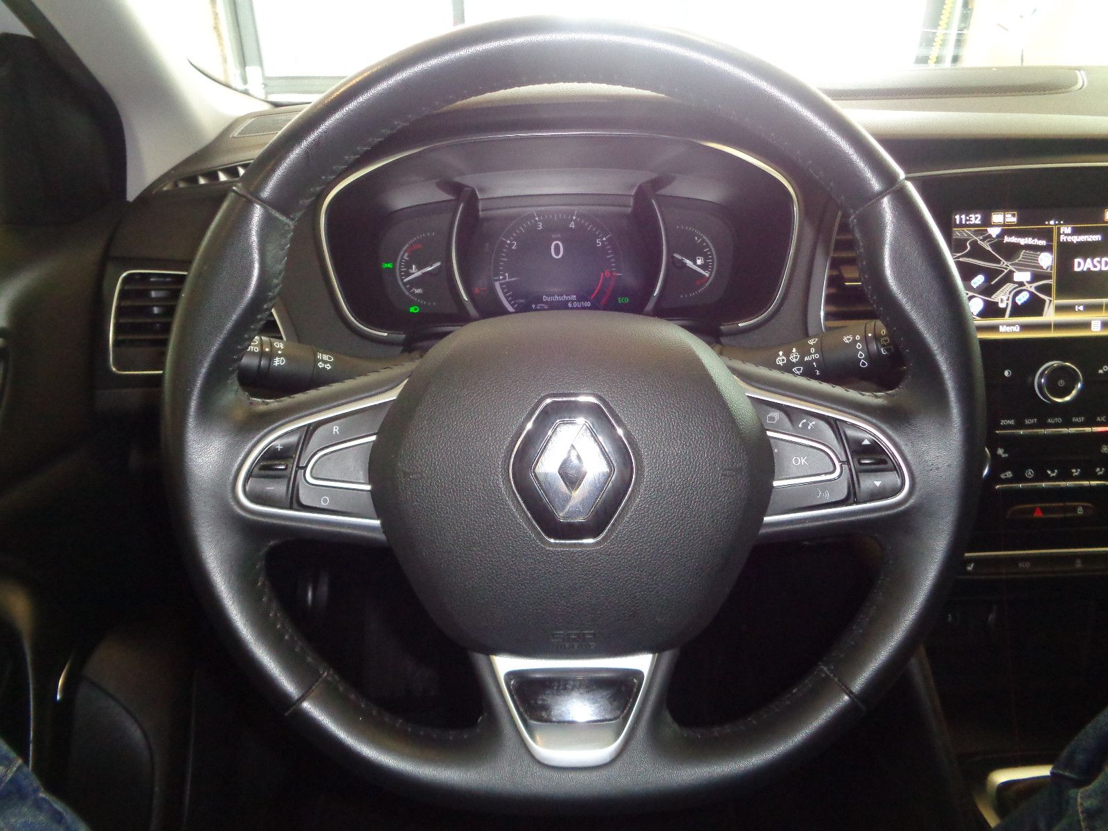 Fahrzeugabbildung Renault Megane IV Grandtour / KAMERA / SCHECKHEFT