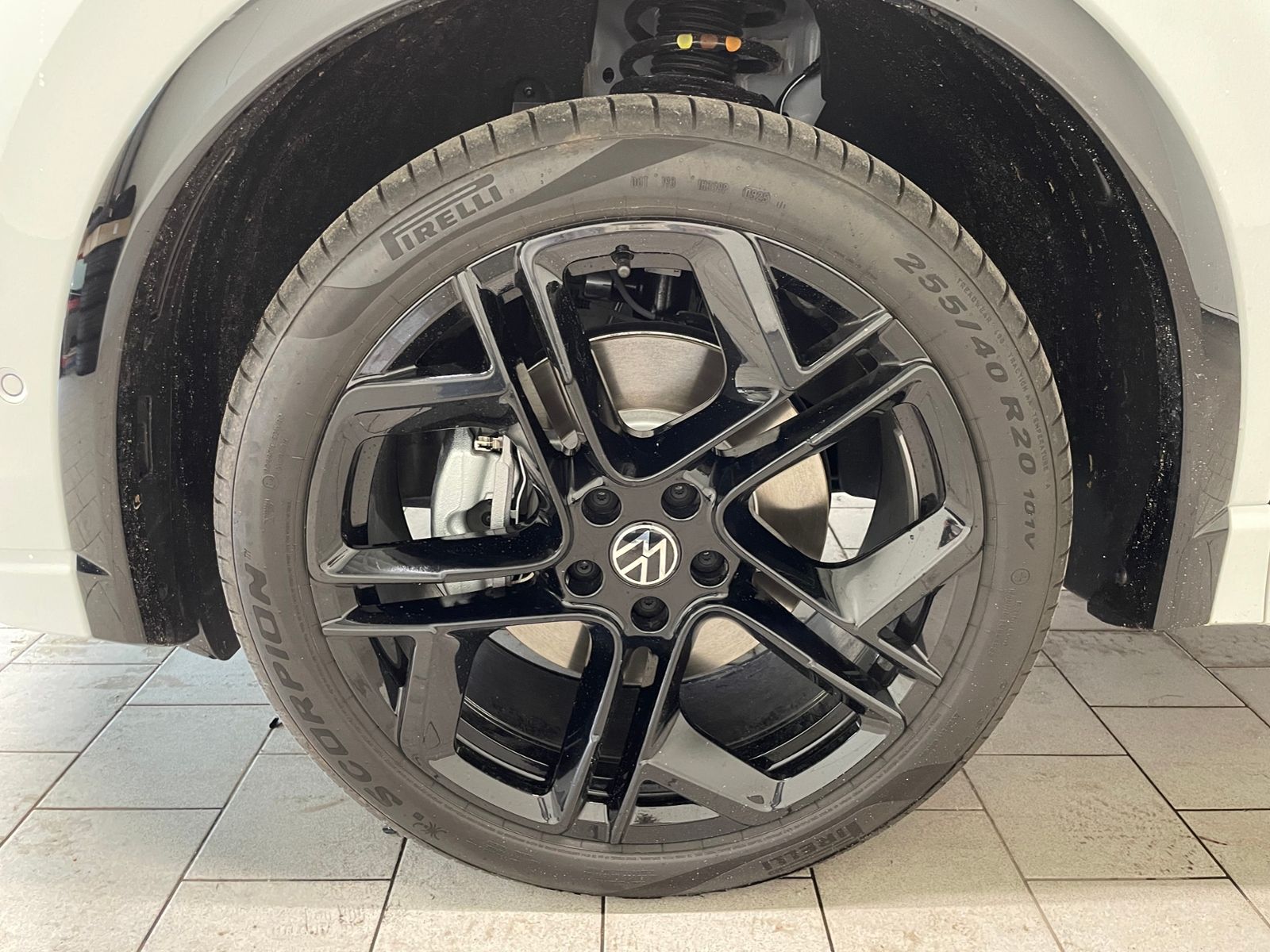Tiguan R-Line 1.5 TSI eHybrid DSG AHK MATRIX-LED