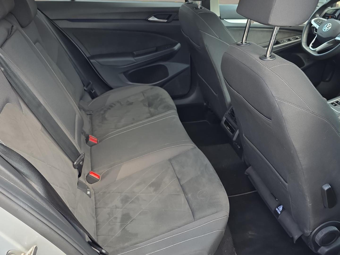 Volkswagen Golf VIII eTSI DSG, IQ-Light,LED,Navi,Rückfahrk., миниатюра 10