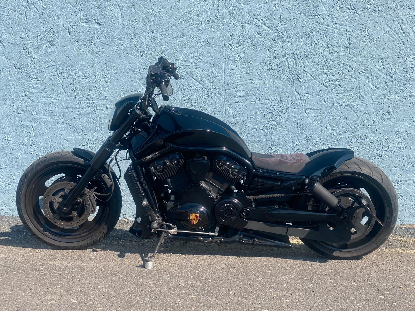 Harley-Davidson VRSCDXA NIGHT ROD SPECIAL UMBAU 5HD1