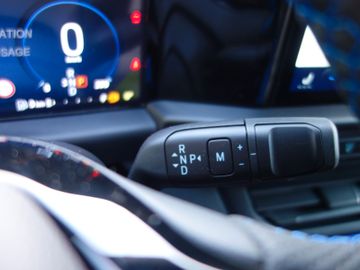 Bild 24 Ford Transit Custom 320L 2 MS-RT 2.0TD170 A8 4WD