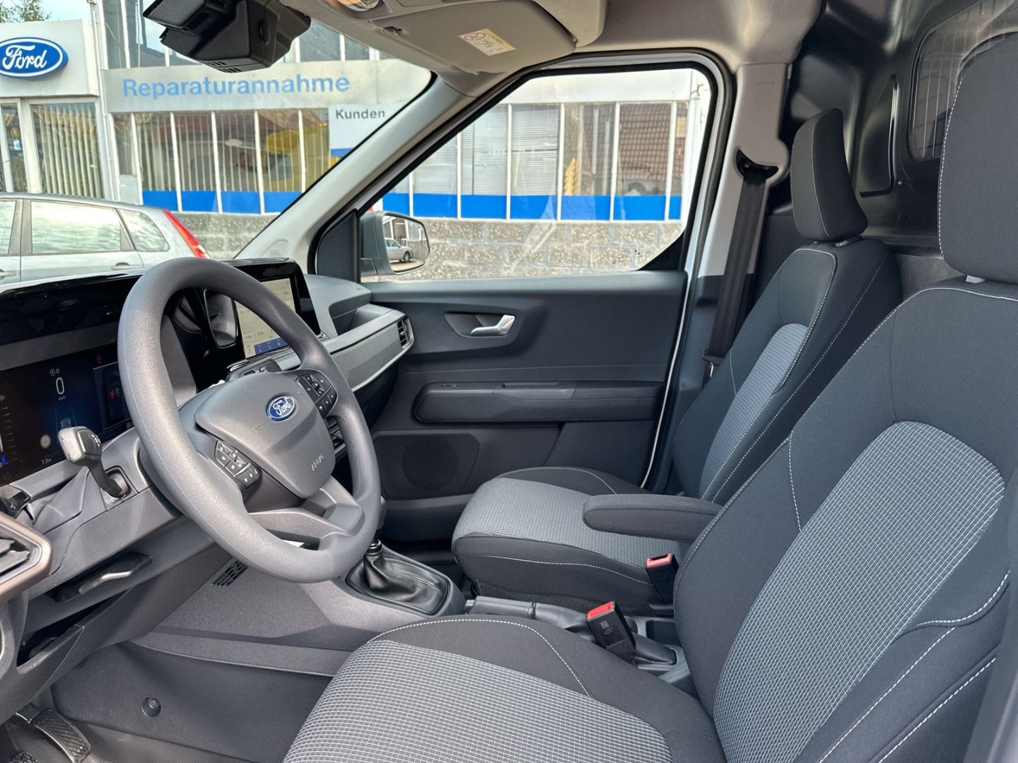 Fahrzeugabbildung Ford Transit Courier ab 179€ netto mtl.Trend 1.0 EcoB