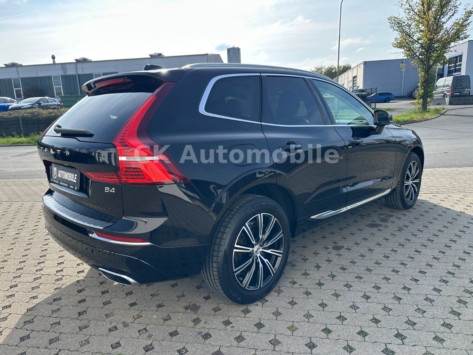 Fahrzeugabbildung Volvo XC60 B4 Inscription 2WD/Leder/Pano/LED/BLIS/360°