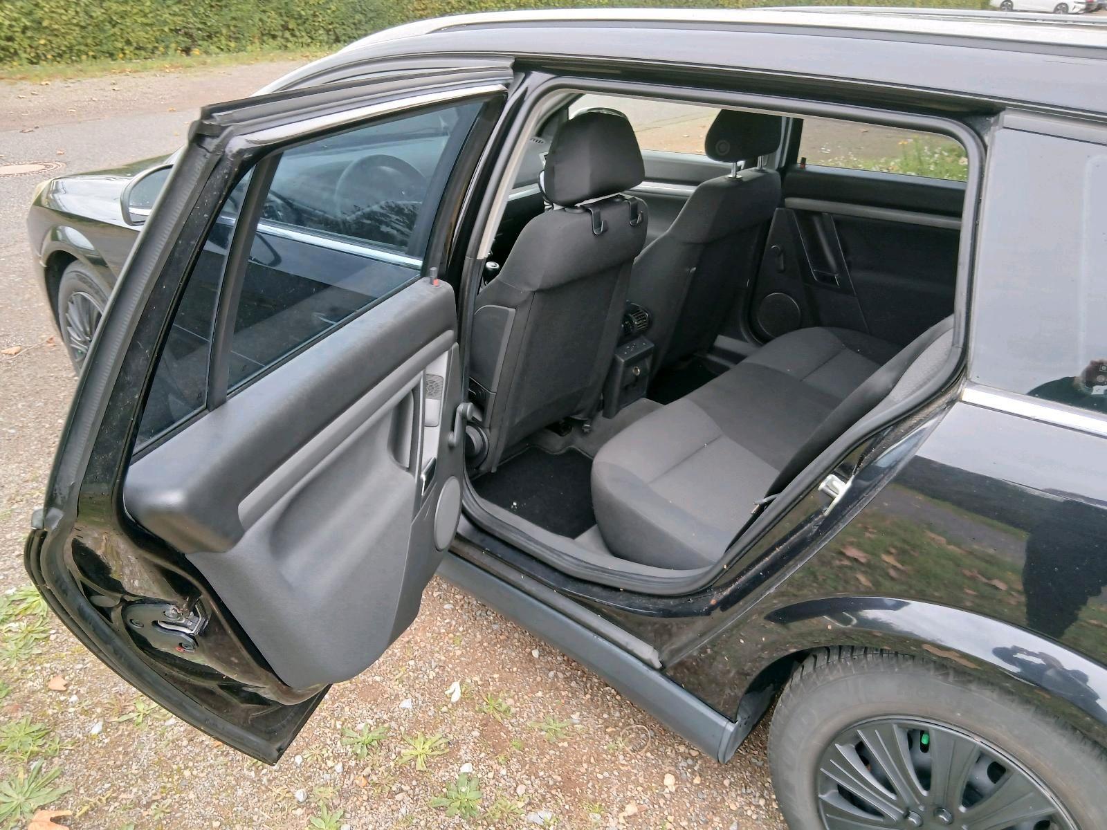 Opel Vectra 2006 — photo 8