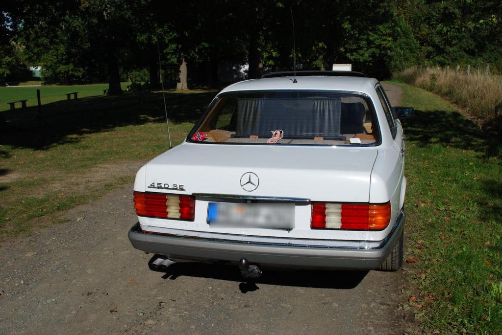 Mercedes-Benz 260