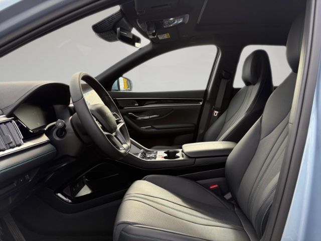 BYD SEAL U