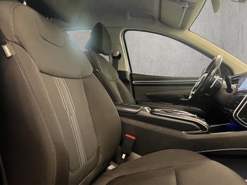 Hyundai TUCSON - 8
