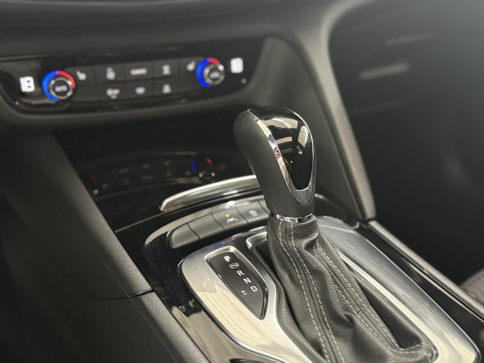 Opel Insignia Elegance 2.0 GS Line Panorama Massage 