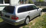 Mercedes-Benz MERCEDES E 240 RAUMWUNDER TOP ZUSTAND TÜV ... - Mercedes-Benz E 240 aus 2001