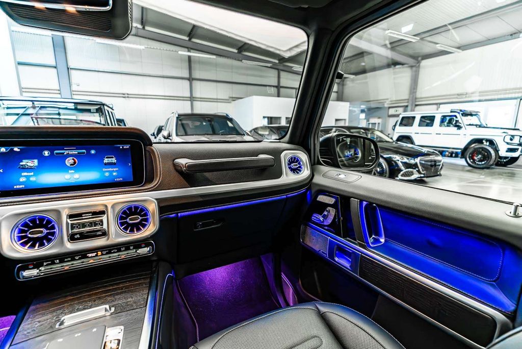 MERCEDES-BENZ G-Class 2026