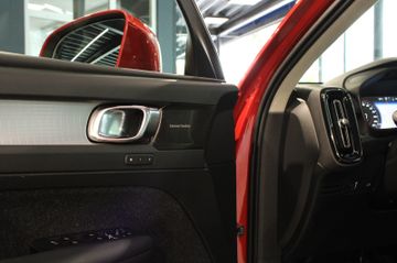 Volvo XC40 - 8