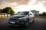 BMW X1 xDrive20i Automatik/Scheckheft/Wenig KM/AHK