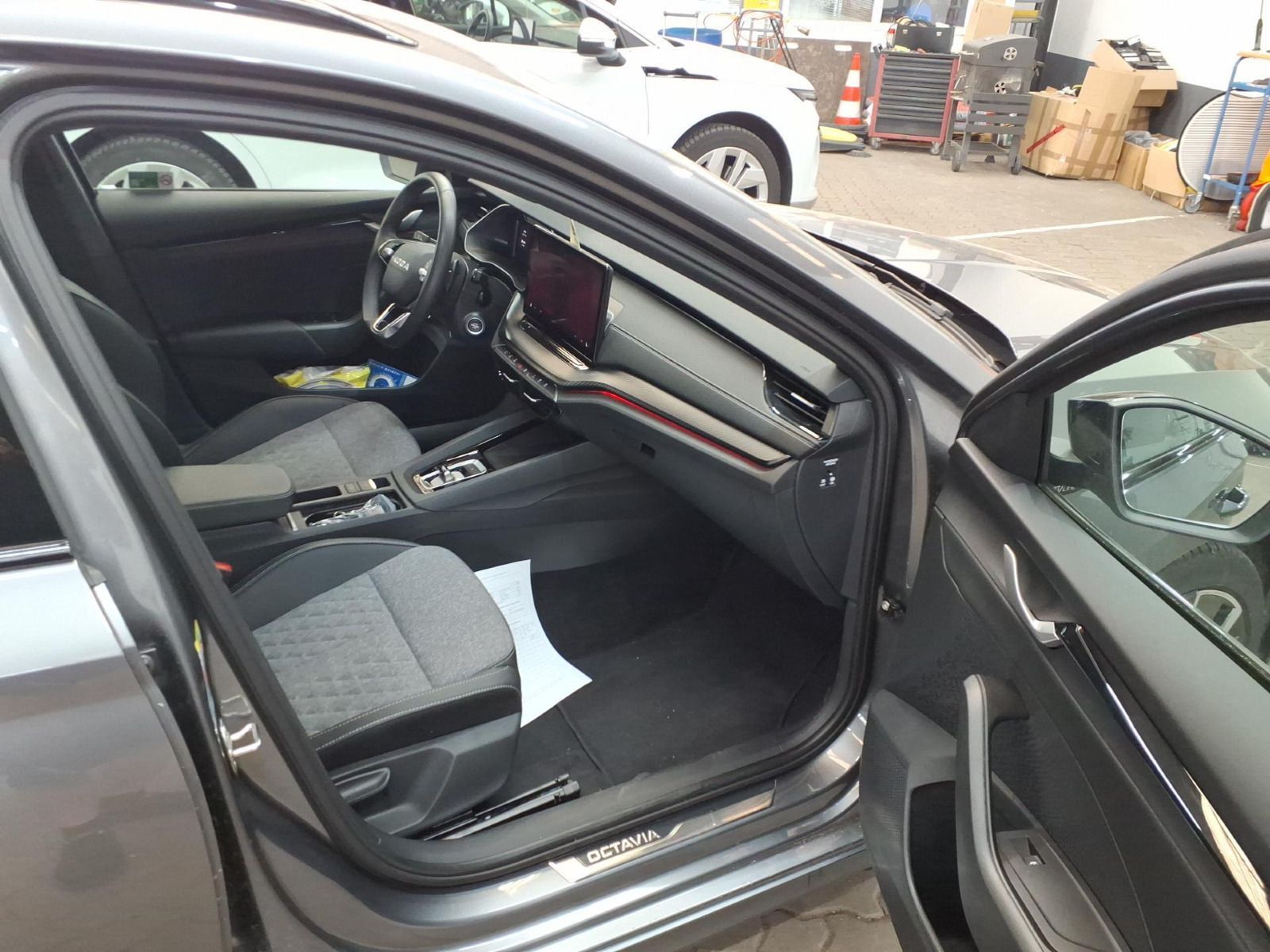 Skoda Octavia - Bild 4