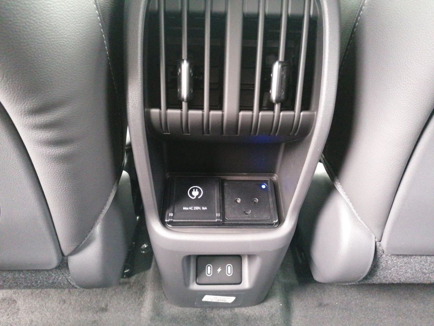 Hyundai KONA - Bild 24