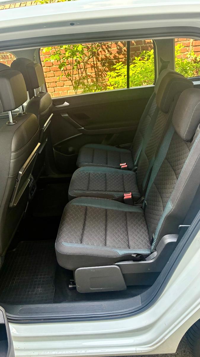 Volkswagen Touran 1.6 TDI 7Sitzer SCR DSG IQ.DRIVE, миниатюра 8