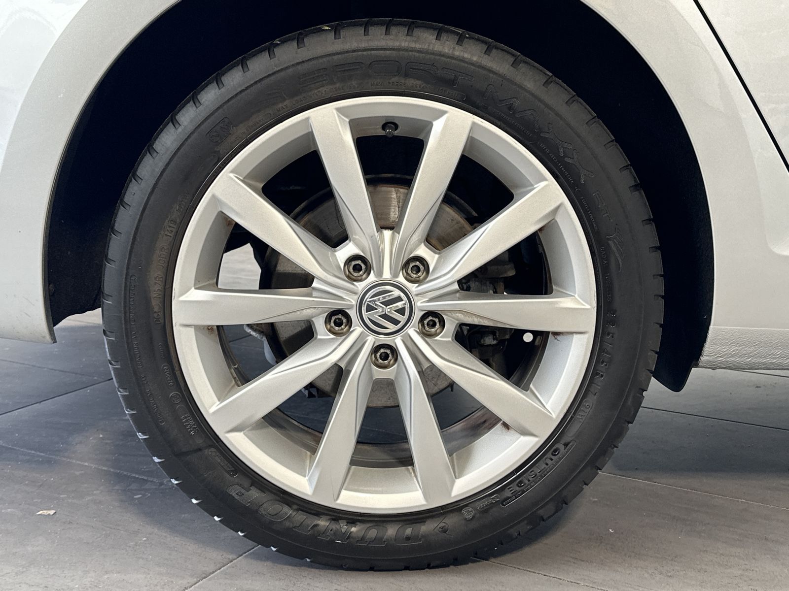 Fahrzeugabbildung Volkswagen Golf Variant 2.0 TDI Highline NAV+LED+ACC+SHZ+PP