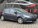 Ford Focus Lim. Trend 1,6 TDCI*SHZ*PDC*AHG*NAVI - Ford Focus mit Diesel-Antrieb: Kleinwagen
