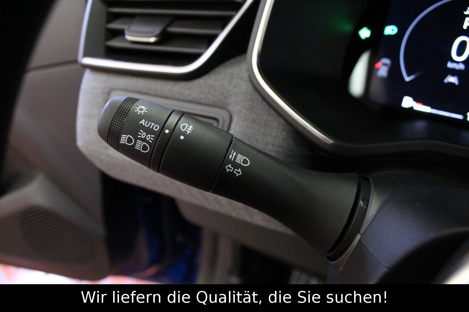 Fahrzeugabbildung Renault Clio TCe 90 Techno Automatik*Winterpaket*