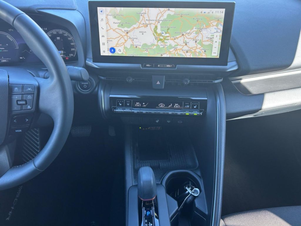 Fahrzeugabbildung Toyota C-HR 2.0 Hybrid Lounge Premiere