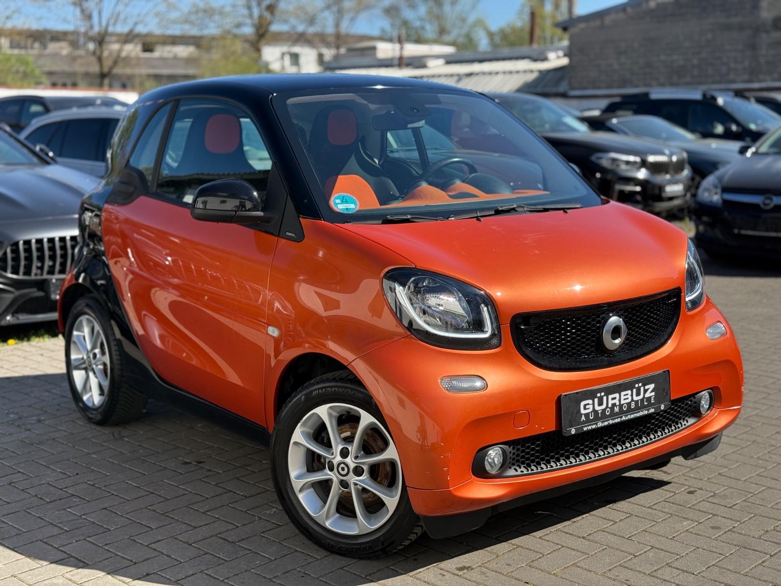 Smart ForTwo fortwo 1,0L Klima*Pano*Szhz*neuesModel
