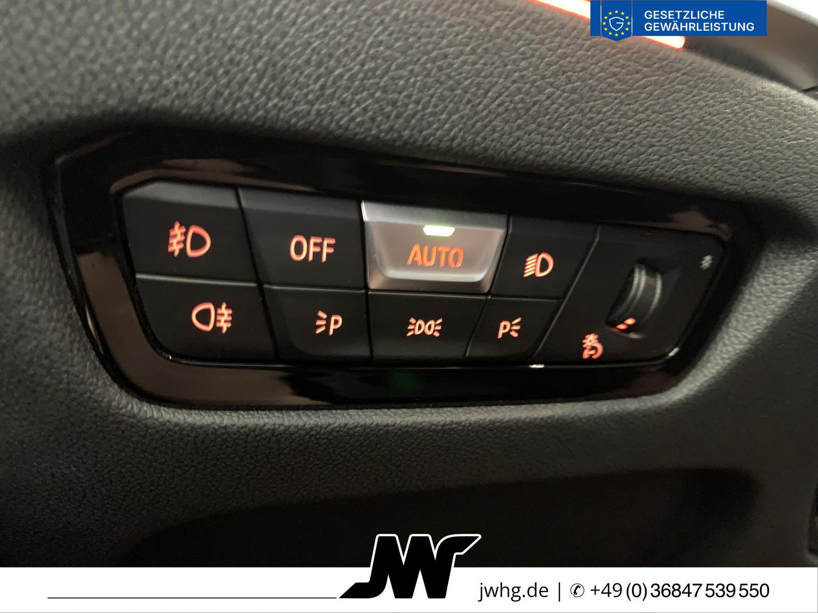 BMW 330 i Sport Line CockpProf Sport Sitze LED+Leder, миниатюра 9