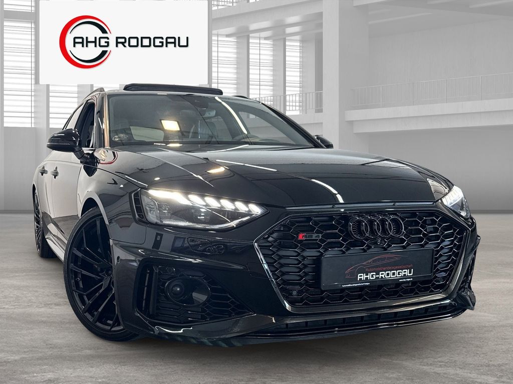 Image of Audi RS4