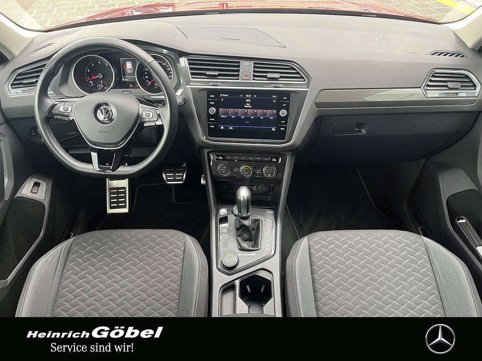 Fahrzeugabbildung Volkswagen Tiguan 2.0 TSI Comfortline 4Motion OPF (6d-TEMP)