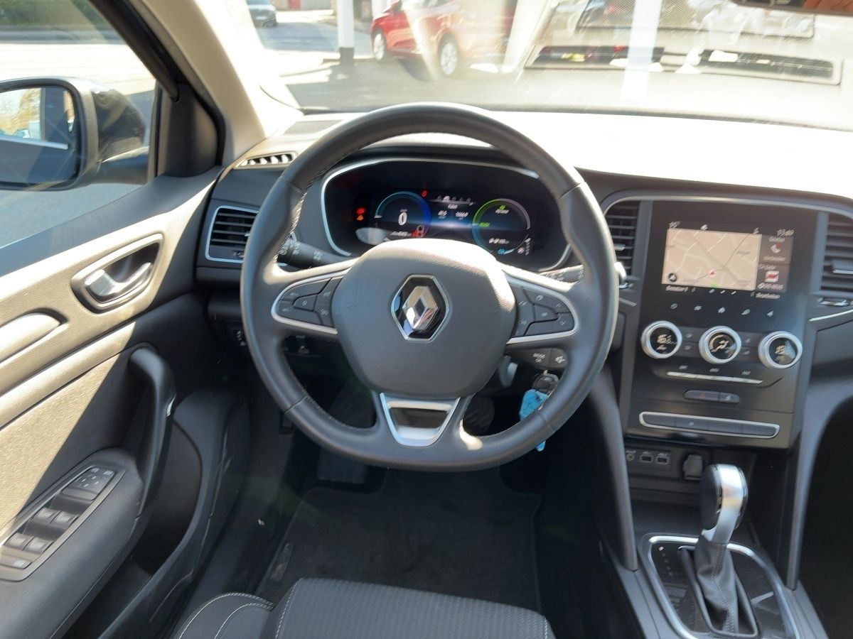 Fahrzeugabbildung Renault Megane Grandtour BUSINESS E-TECH PLUG-IN 160 GJR