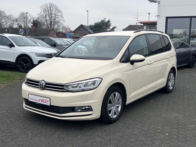 Volkswagen Touran 2,0 TDI DSG 7-Sitzer + I. Hand Kamera+Led