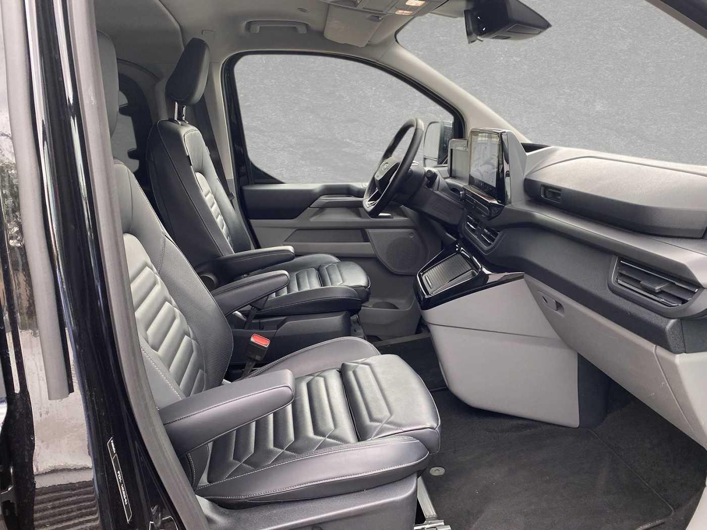 Ford Tourneo Custom Ttanium L1 170 PS Automatik